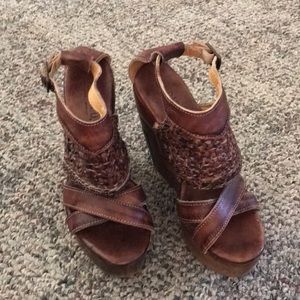 Bed Stu Petra Teak Driftwood